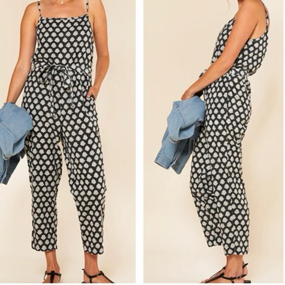 OUTERKNOWN Black & White Bohemian Floral Spaghettiā Strap Cropped Leg Jumpsuit S